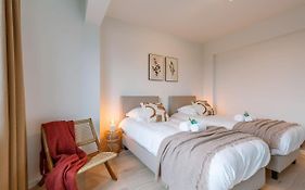 Huswell - Luminous Family Apartment With Magnificent View